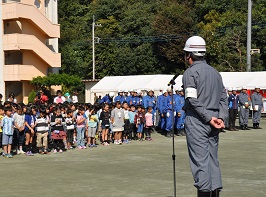 写真：総合防災訓練メイン会場（七小）