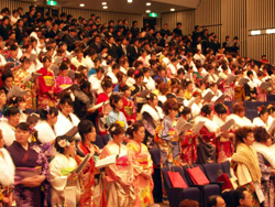 写真：式典会場の様子