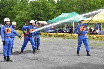 写真：第70回記念福生市消防団ポンプ操法審査会