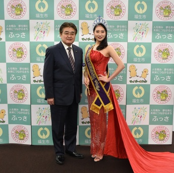 写真：HERITAGE PAGEANTS 世界大会 2023グランプリ受賞報告